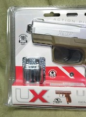 New Sealed Umarex XCP Airgun Pistol BB Kit, 2 CO2 Cartridges and 250 BBs