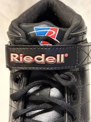 Riedell R3 Cayman Roller Skates Men’s Size 9 Black w/ Zen Sonar Wheels VGC