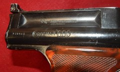 Very Nice Crosman First Variant Model 600 .22 Caliber Air Pistol Works Great!
