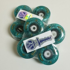 Luminous LED Roller Skate Wheels Jade Glitter 62mm 85A (8 Wheels Set)