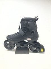 PS Swell Triple Black SkatesSize 7.5 EU40