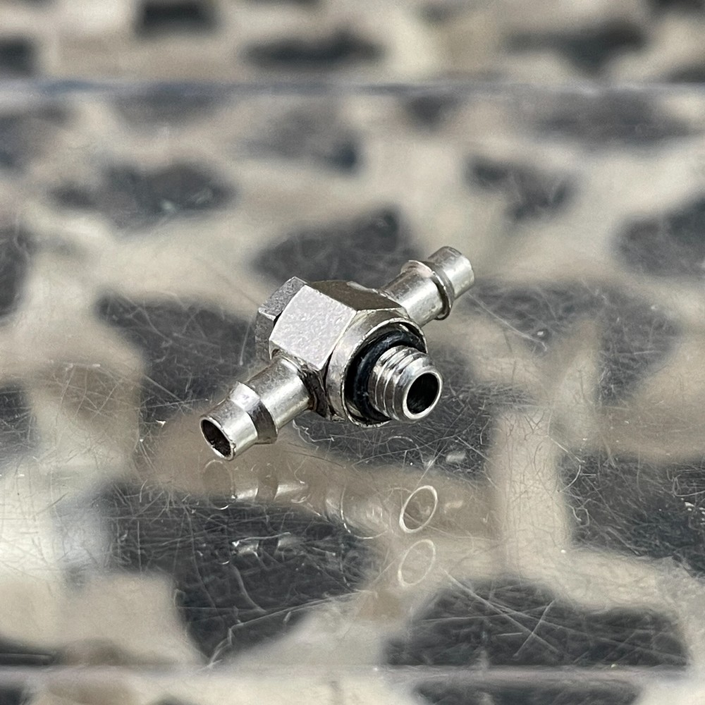 NEW Tippmann A5 1/8 Banjo Tee Fitting (02-102)