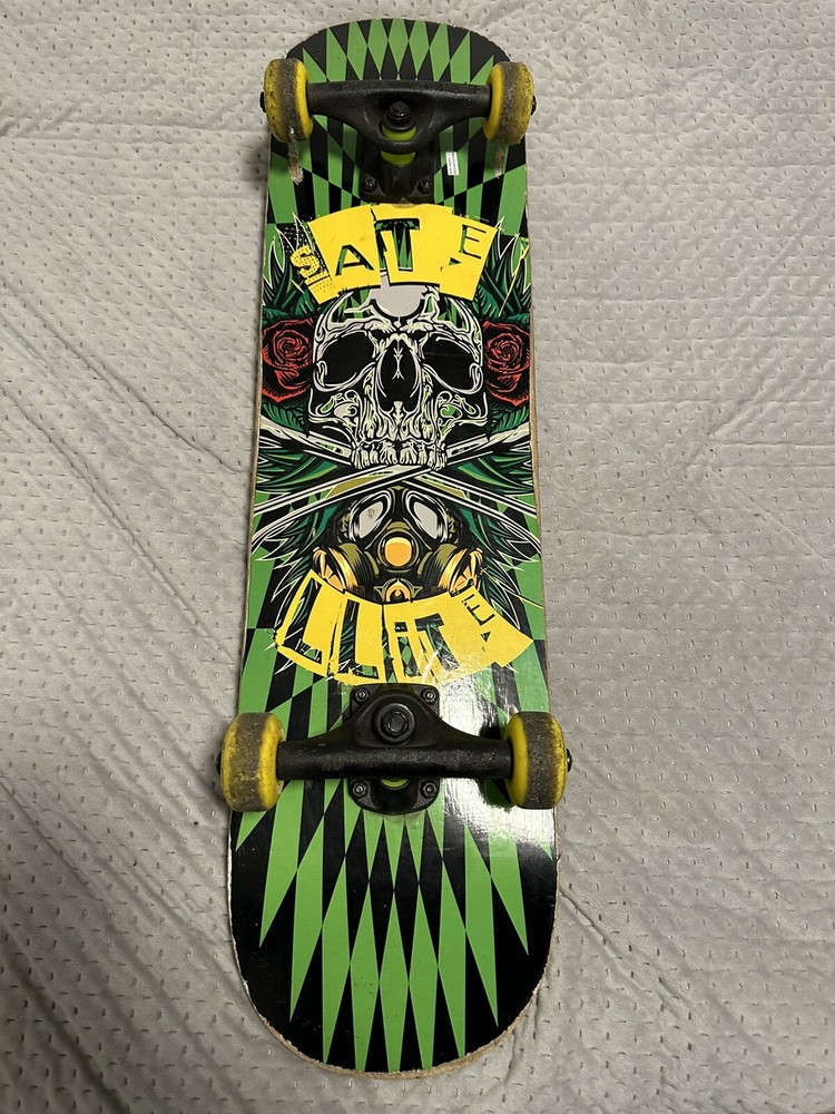 Vintage Satellite Skateboard Cruiser 31 Inches