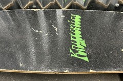 Kryptonics 30 Inch Self Powered LED Deck, NO Batteries Required