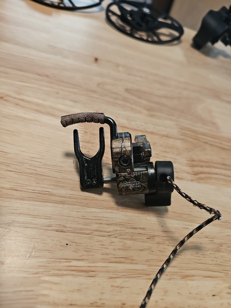 QAD HDX Arrow Rest Right Hand Realtree Camo