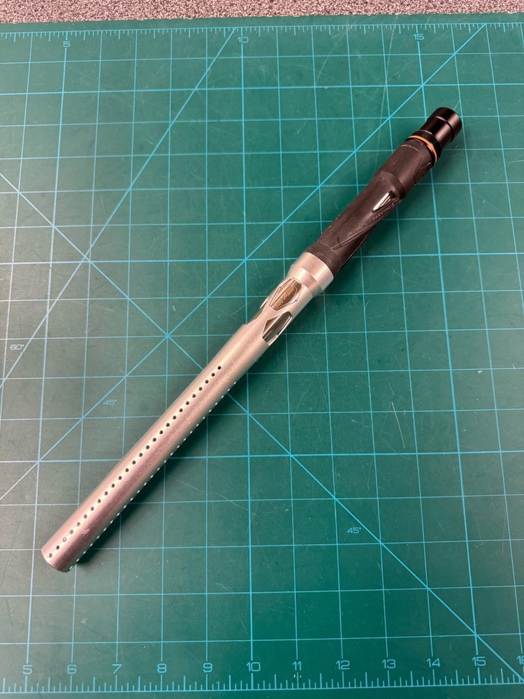 CRBN IC SS8 barrel (SILVER) with Stainless Steel .689 insert: AC thread. Rare!