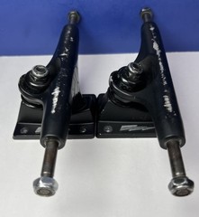 Thunder Sonora Black 147 Skateboard Trucks 8.0″ Axle