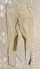 Tailored sportsman mid rise side zip 28