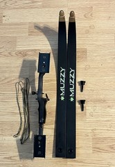 Muzzy Addict Recurve Bow 58” 40lb Takedown Bow Bowfishing