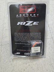 Brand New Unused B3 Archery Rize 2 Pin BRIDGE-LOCK Roller Sight