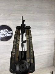 Used Mathews Lift 29.5 Right Handed Black Riser Bottomlands Limbs