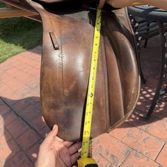 Benz München Grand Prix Spezial 17” Jump Saddle Close Contact Germany