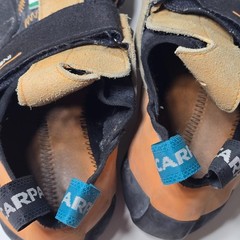 Scarpa Instinct VS 70013-000-1 Climbing Shoes Unisex M10/W11 Black Performance