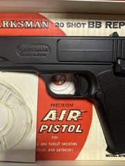 MARKSMAN .177 BB , Pelllet or Dart Repeater Air pistol with manual