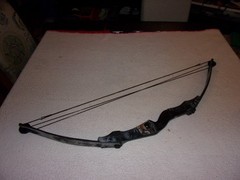 Bear Archery Black Bear Compound Bow NICE