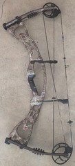 Hoyt Rampage XT LH Highland Camo 60-70# 28-30″ Draw Length