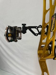 J06 – PSE ARCHERY PERFORM X (J06027008)