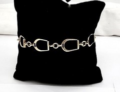 VINTAGE HEAVILY YELLOW GOLD FILLED EQUESTRIAN STIRRUP IRON LINK BRACELET