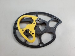 Mathews Archery Z9 Right Hand Cam Z9-CR 31in Black/ Gold Good Condition!!