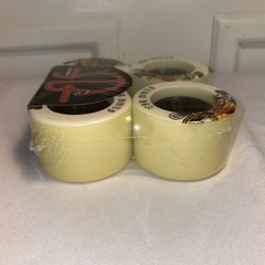 Rollerbones Day of the Dead Speed Wheel 62mm X 86a Set of 4 New White