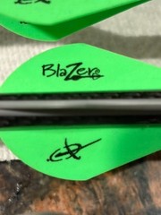 Elite Option 7 Complete Package RH 60lb w/ 12 arrows and 9 Exodus 100gr BH tips
