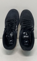 New Balance Numeric 480 Black White Gum Skate Shoes Men’s Size 7.5