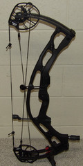 2025 Hoyt Carbon RX9 Bow -70 lb Limbs- Black Finish – RX-9 – Right Hd- Black Out