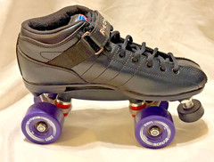 Riedell R3 Cayman Roller Skates Men’s Size 9 Black w/ Zen Sonar Wheels VGC