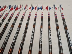 USA! 12- Easton 6.5mm 340 Classic Carbon Arrows Custom Dip/Crest & Blazer Vanes