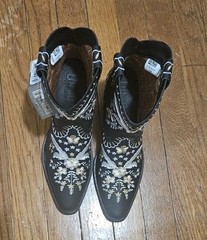Dingo Women’s Primrose Western Boots Black Floral Embroidered Boho Cowgirl/7.5