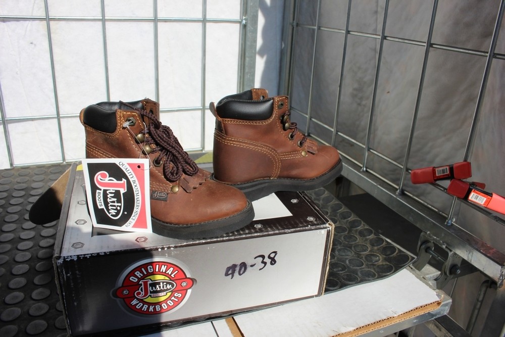 40-38 New child 8.5D Justin Aged Bark lace up work boots was 89.00