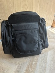 GRIPeq AX6 disc golf bag