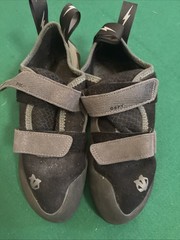 EVOLV Defy Black and Gray Rock Climbing Shoes Mens Size US 9.5 Womens 10.5 EU 41