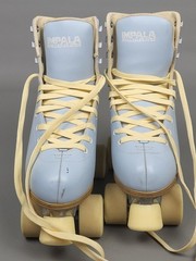 Impala Sidewalk Womens Size 10 Quad Roller Skates Sky Baby Blue and Yellow