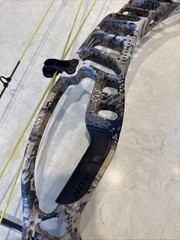 Hoyt VTM 34 RH 70# Sitka Camo Compound Bow