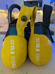Five Ten Gym Master Climbing Shoes Men’s US 10 EU 43 Blue Yellow EUC!
