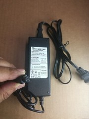 COMING DATA CD LITHIUM CHARGER CP3615 Input 100-240v .50/60 Hz 42V/1.5A