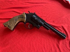 Very Nice Crosman 38T Revolver AIR pistol! Low round count. Must see!