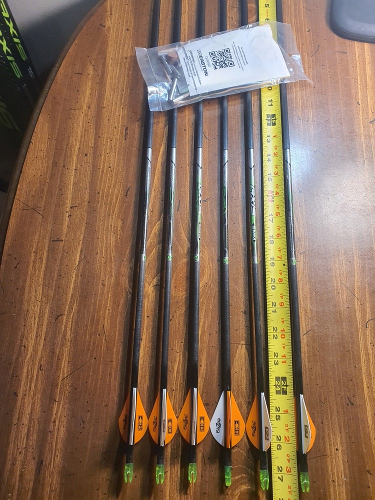 Easton Axis N-Fused 340 with 2″ Blazer Vane (Pack of 6) 27″