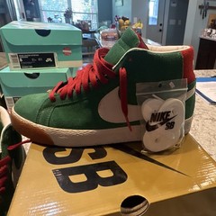 Nike SB Zoom Blazer Mid Suede High-Top Skate Shoes Pine Green US 8 D Medium