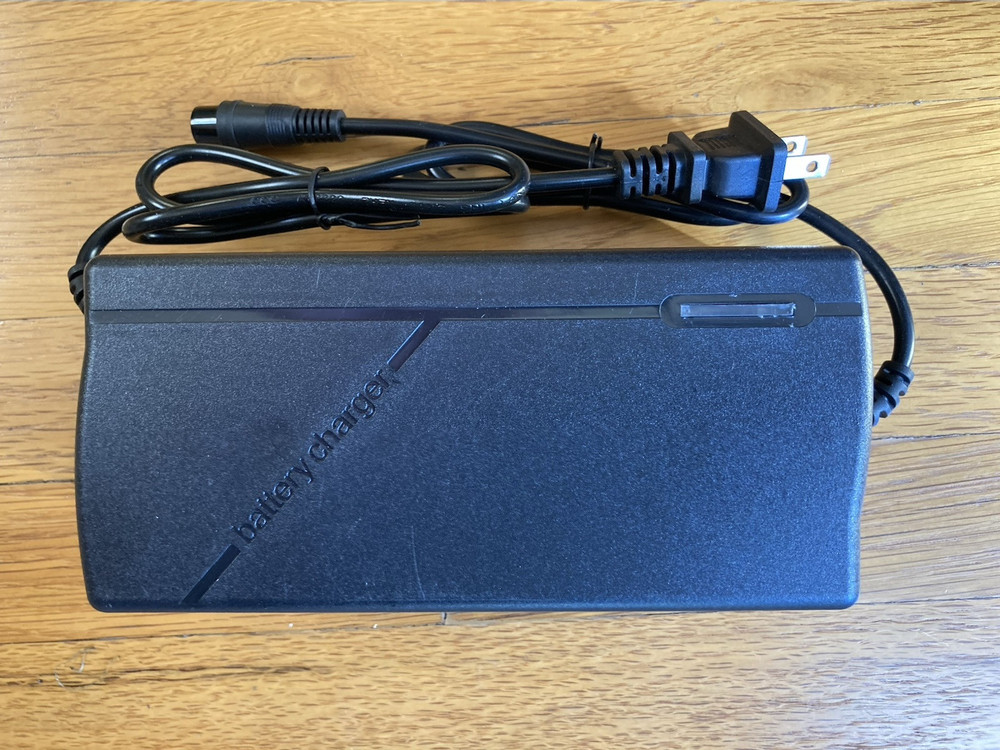 FAST SMART 84V Charger GX16 3pin 5A for 72V Dualtron or Kaabo or similar MODELs