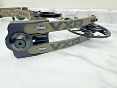 Used Mathews VXR 28 Right Handed Ambush Green Compound Bow 27″/70# – USED