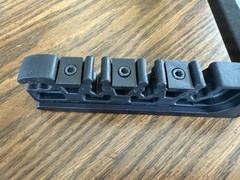 Used Bowtech 4 Arrow Center Mass Quiver Black Rh
