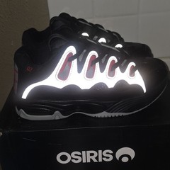 Osiris D3 2001 Black Light Grey Red Reflective Mens 9.5 Skate Shoe 1141-2756