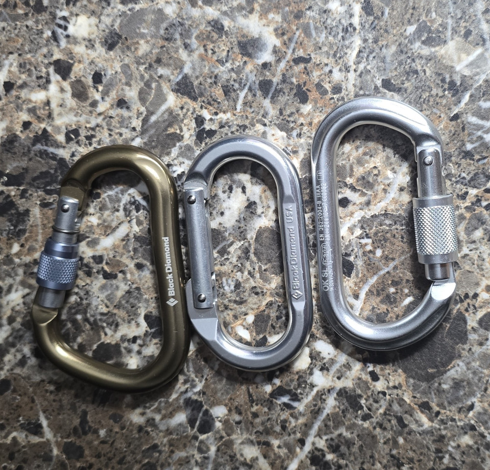 Black Diamond Oval Aluminum Carabiners Lot of 3 (2 Screwgate, 1 Non-Locking)