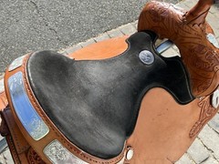 SIMCO 15.5″ Western Show Saddle