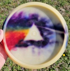 Great Thrower! Dark-Side Prism Dye Millennium Q Sentinel – 175 Grams, 8/10, OOP?