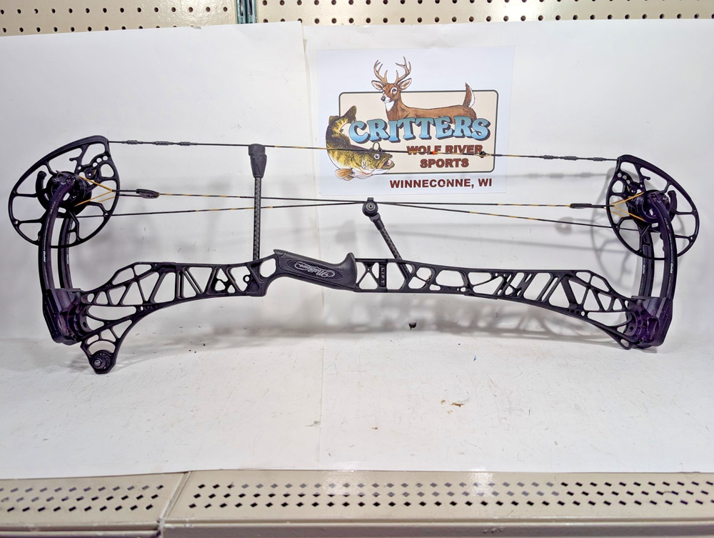 Mathews Lift 33 26-31.5″ Draw 50-70 lbs Compound Bow in Black! LEFT Hand!