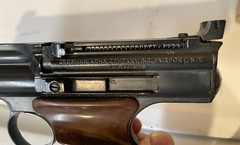 1960’s CROSMAN Model 600 .22 CO2 Semi-Automatic Pellet Air PISTOL – Works Great