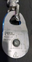 Petzl P50 Rescue Pulley CЄ0197 32kN Rope less than or = 13mm